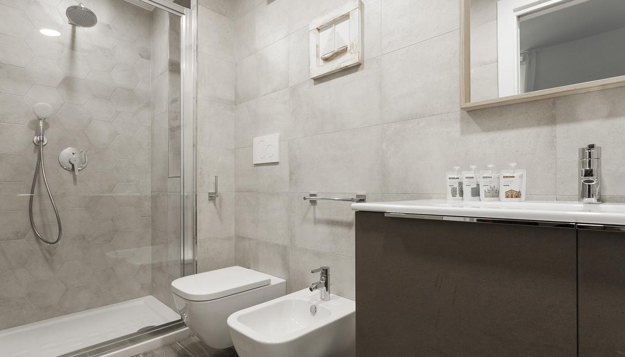 Italianway-Cadorna 10 Apartment Milan Bagian luar foto