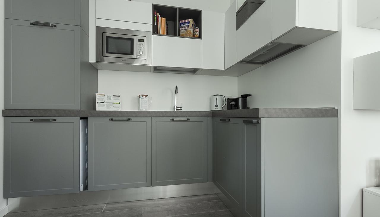 Italianway-Cadorna 10 Apartment Milan Bagian luar foto
